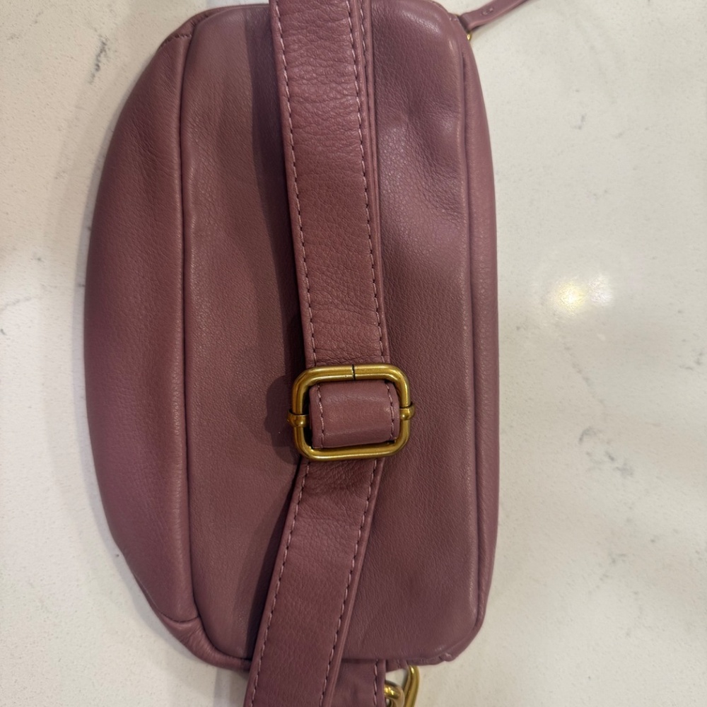 Like NEW! Hobo Belt Bag - Picture 3 of 5